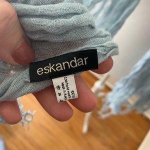 eskandar Accessories - Eskandar 100% Linen crinkle scarf in Light blue eskandar Accessories - Eskandar 100% Linen crinkle scarf in Light blue